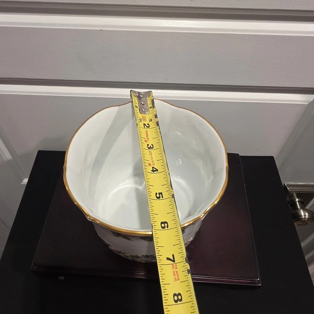 Herend Porcelain Cachepot,  Queen Victoria Planter Vase, Luxury Home Decor